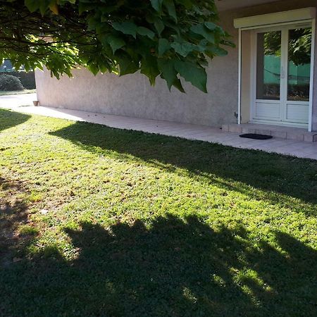 Logis Du Clos Des Chevaliers De Malte Apartman Aiguebelle Kültér fotó