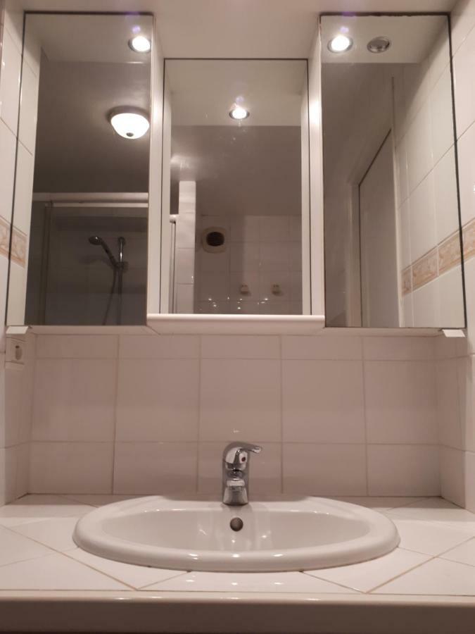 Logis Du Clos Des Chevaliers De Malte Apartman Aiguebelle Kültér fotó